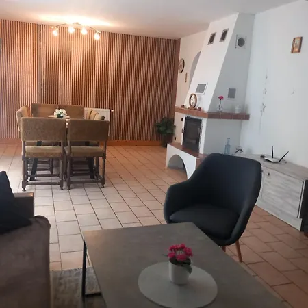 Chalupa Kojetice Kojetice